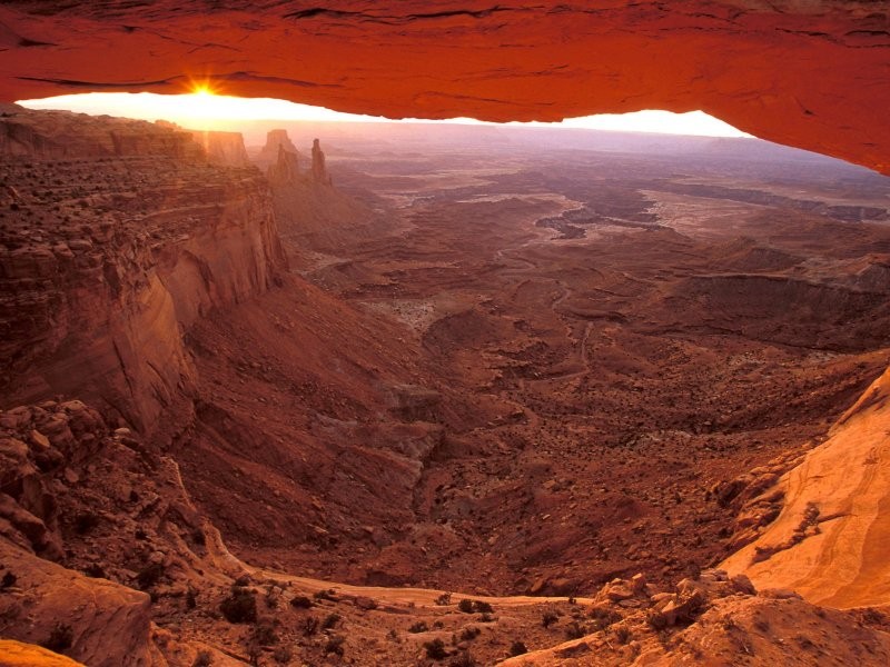 Mesaarchatsunrisecanyonlandsnationalparkutah 1 